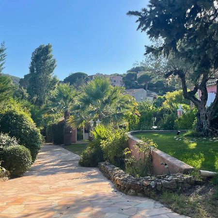 Fantastic Pool Villa 900M To The Beach; With Extravagant Big Garden サント・マキシム エクステリア 写真